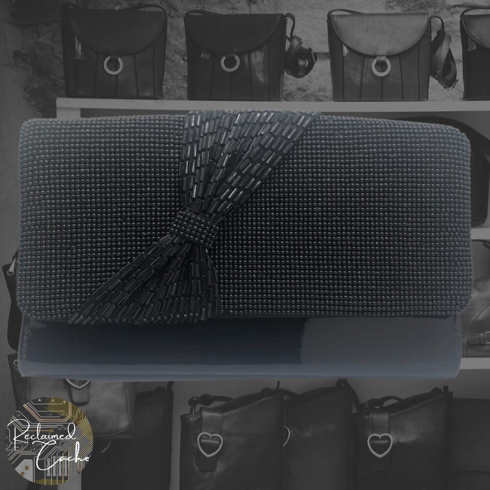 Vintage La Regale Black Beaded Clutch
